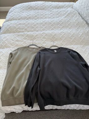 2 Hurley Crewneck Sweater - Olive and Charcoal